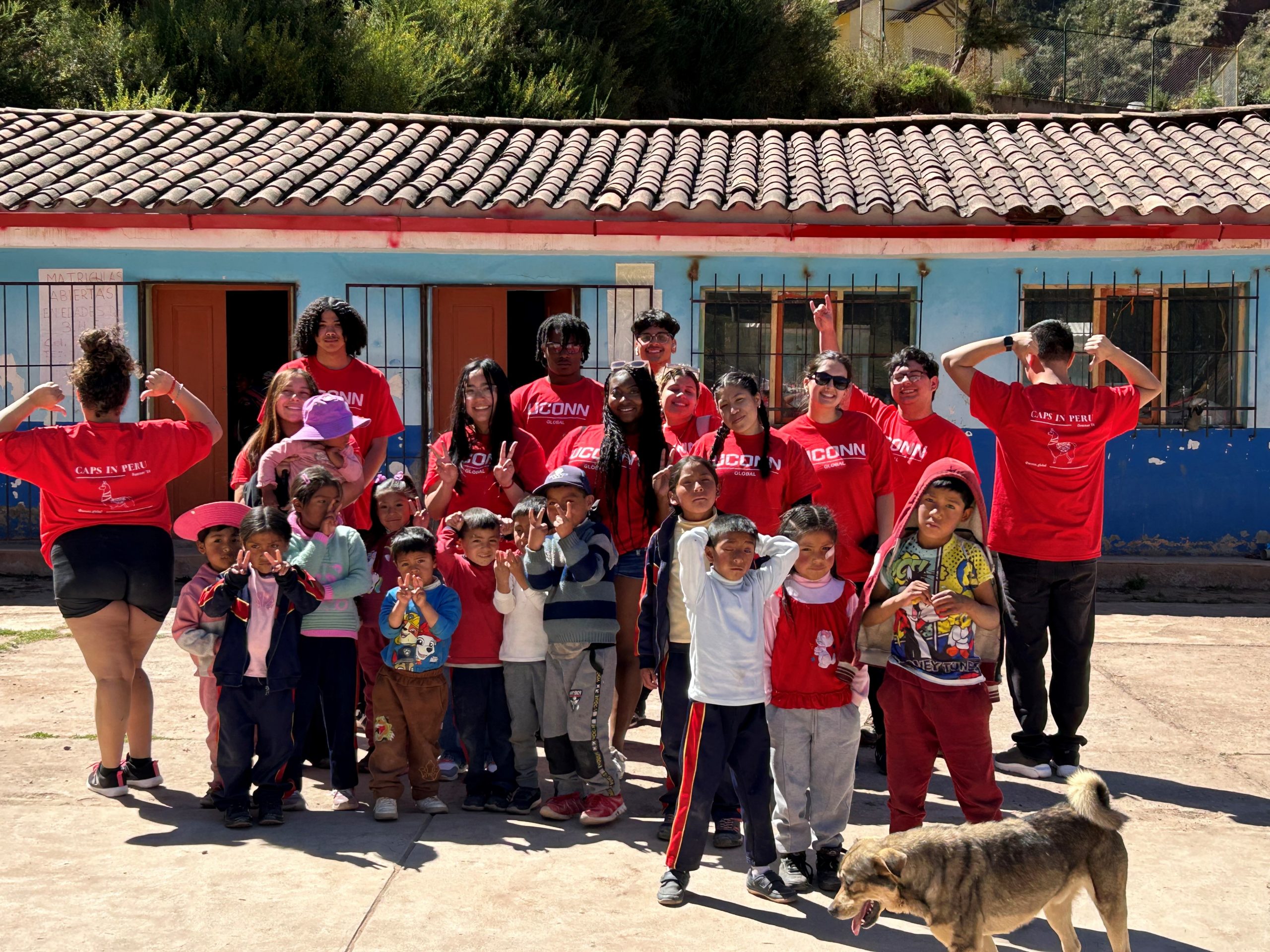 CAPS Students Volunteering at Chocco School in Cusco, Peru